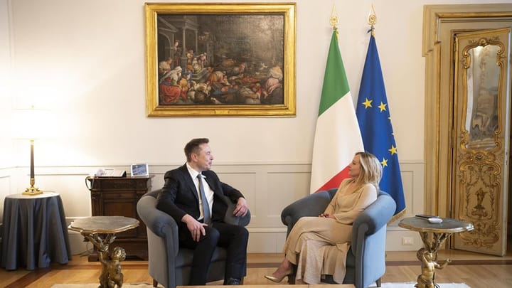 Un pacte à un milliard : Giorgia Meloni et Elon Musk sous le feu des critiques en Italie