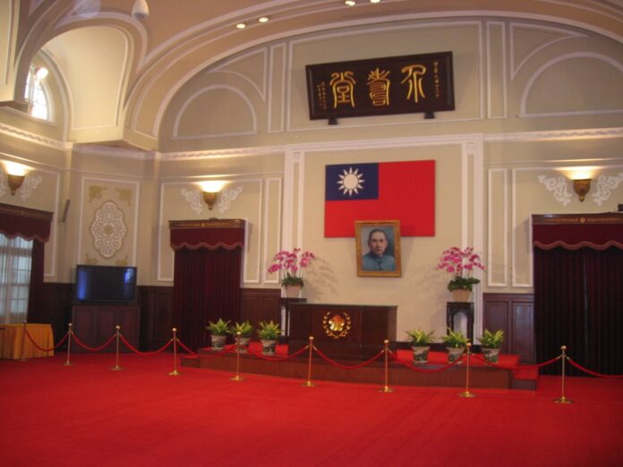 former aides spying for China